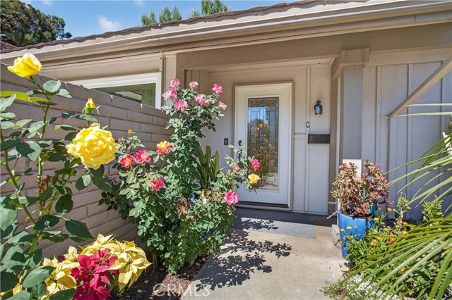 Detail Gallery Image 2 of 42 For 3094 via Serena N Unit C #C,  Laguna Woods,  CA 92637 - 3 Beds | 2 Baths