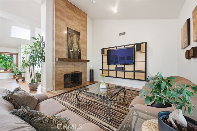 Detail Gallery Image 36 of 71 For 1633 Santiago, Newport Beach,  CA 92660 - 4 Beds | 3/1 Baths