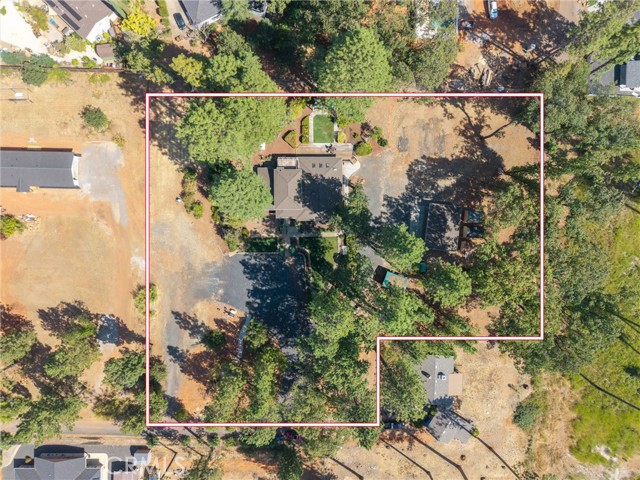 Detail Gallery Image 5 of 75 For 6090 Rossi Way, Paradise,  CA 95969 - 4 Beds | 3 Baths