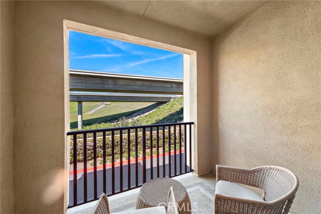Detail Gallery Image 8 of 23 For 79 Hideaway Loop, Mission Viejo,  CA 92692 - 3 Beds | 2/2 Baths
