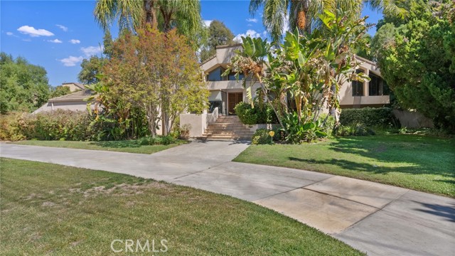 Detail Gallery Image 1 of 75 For 1204 W Sunset Dr, Redlands,  CA 92373 - 4 Beds | 4 Baths