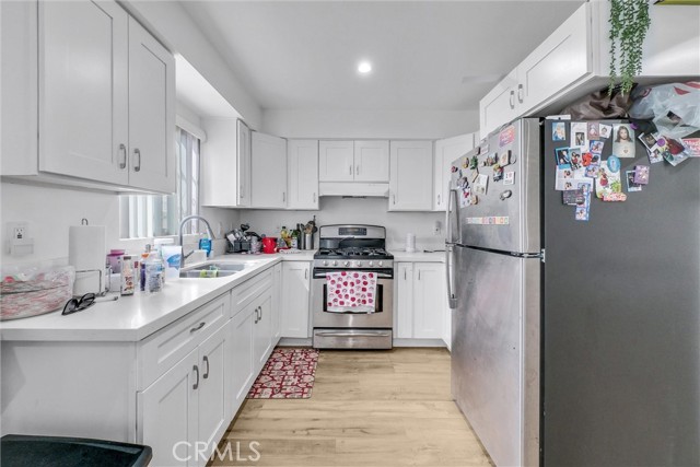 Image 11 of 27 For 11230 Louise Avenue