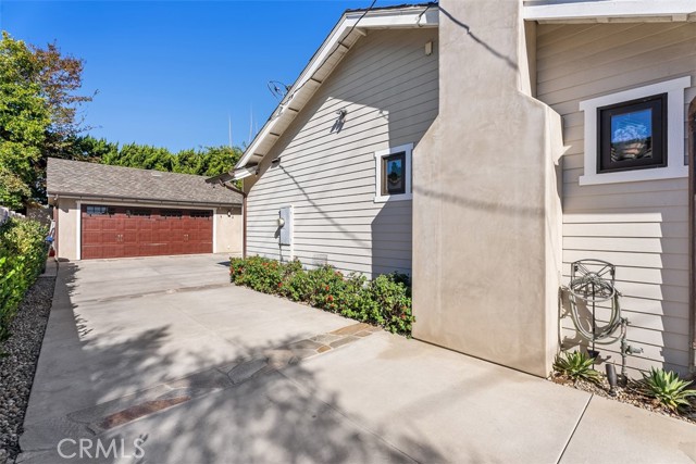 Detail Gallery Image 28 of 28 For 2017 Orange Ave, Costa Mesa,  CA 92627 - 2 Beds | 2 Baths