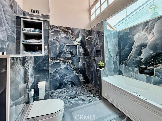 Detail Gallery Image 12 of 27 For 112 N Garfield Pl, Monrovia,  CA 91016 - 4 Beds | 3/1 Baths