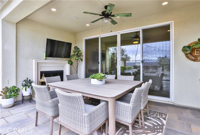 2454 Nova Way, Corona CA: https://media.crmls.org/medias/5e9159d7-66d7-4b18-a755-edca1da2b2c4.jpg