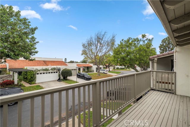 Detail Gallery Image 14 of 18 For 2010 Barranca, Newport Beach,  CA 92660 - 3 Beds | 2 Baths