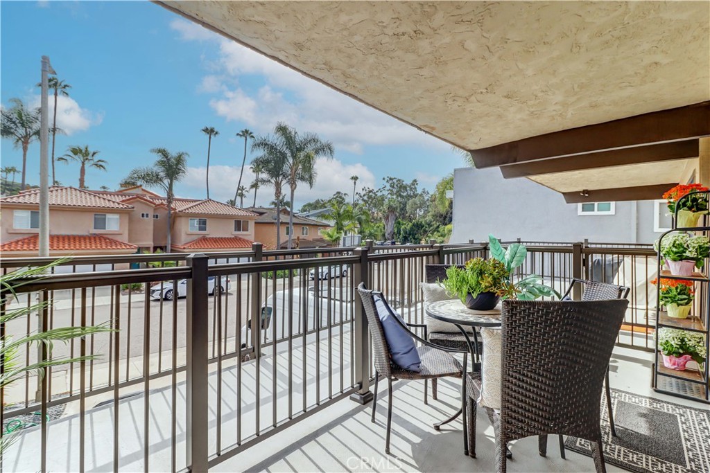 4570 Cove Dr - photo 6