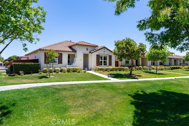2650 Benicia Lane, Paso Robles CA: https://media.crmls.org/medias/5e92859f-7c39-4baf-9516-9d94775f98f2.jpg
