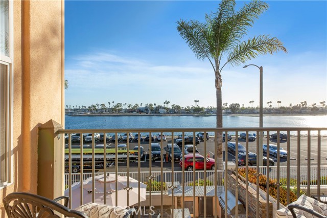 Detail Gallery Image 44 of 65 For 5960 Spinnaker Bay Dr, Long Beach,  CA 90803 - 3 Beds | 2/1 Baths
