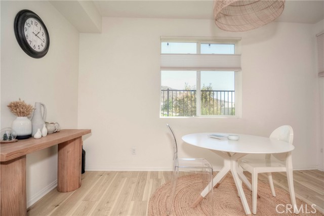 Detail Gallery Image 16 of 46 For 24218 Hillcrest, Corona,  CA 92883 - 3 Beds | 2/1 Baths