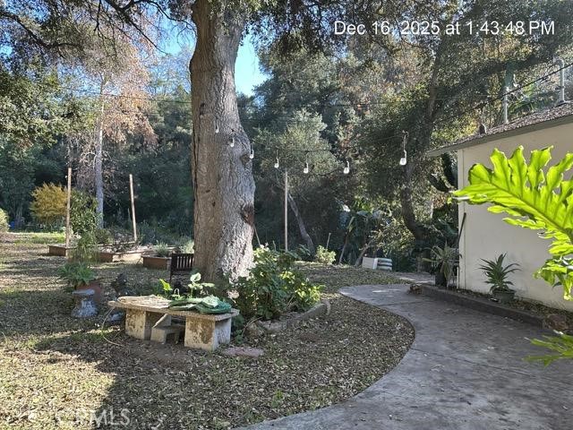 https://media.crmls.org/medias/5e9319b0-58bd-4850-80be-46e8048b6477.jpg?preset=X-Large
