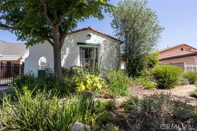 989 Coronado Drive, Glendale CA: https://media.crmls.org/medias/5e937612-800c-4e41-a4af-58283b138de5.jpg