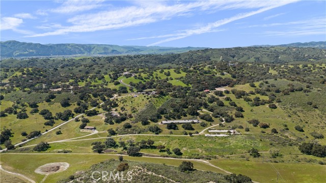 Detail Gallery Image 28 of 55 For 971 Canyon Ridge Rd, Solvang,  CA 93463 - 4 Beds | 2/1 Baths