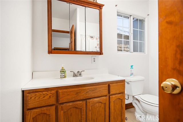 Detail Gallery Image 33 of 51 For 13828 Cowley Ave, Bellflower,  CA 90706 - 4 Beds | 2 Baths