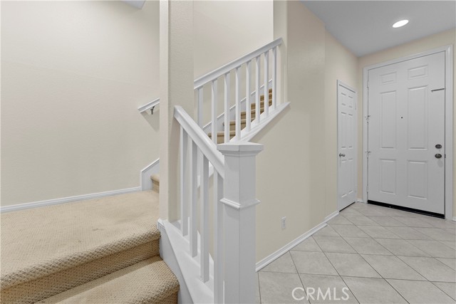 38 Stepping Stone, Irvine CA: https://media.crmls.org/medias/5e9495a7-1739-4139-a4a1-25c48f0aa0b6.jpg