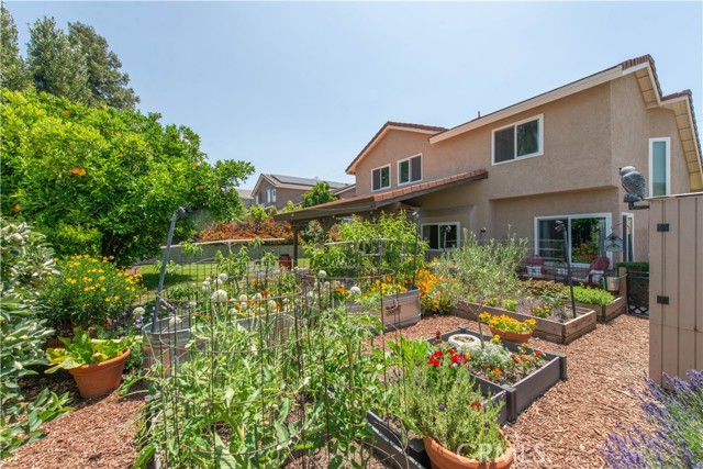 Detail Gallery Image 28 of 36 For 22447 Poplar St, Saugus,  CA 91390 - 4 Beds | 3 Baths