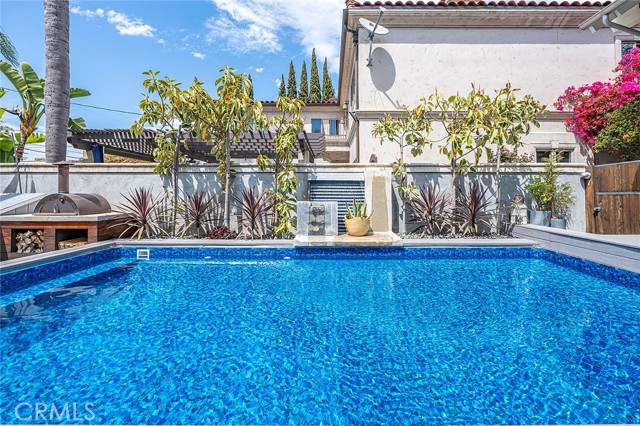 Detail Gallery Image 50 of 65 For 291 Argonne Ave, Long Beach,  CA 90803 - 5 Beds | 4 Baths