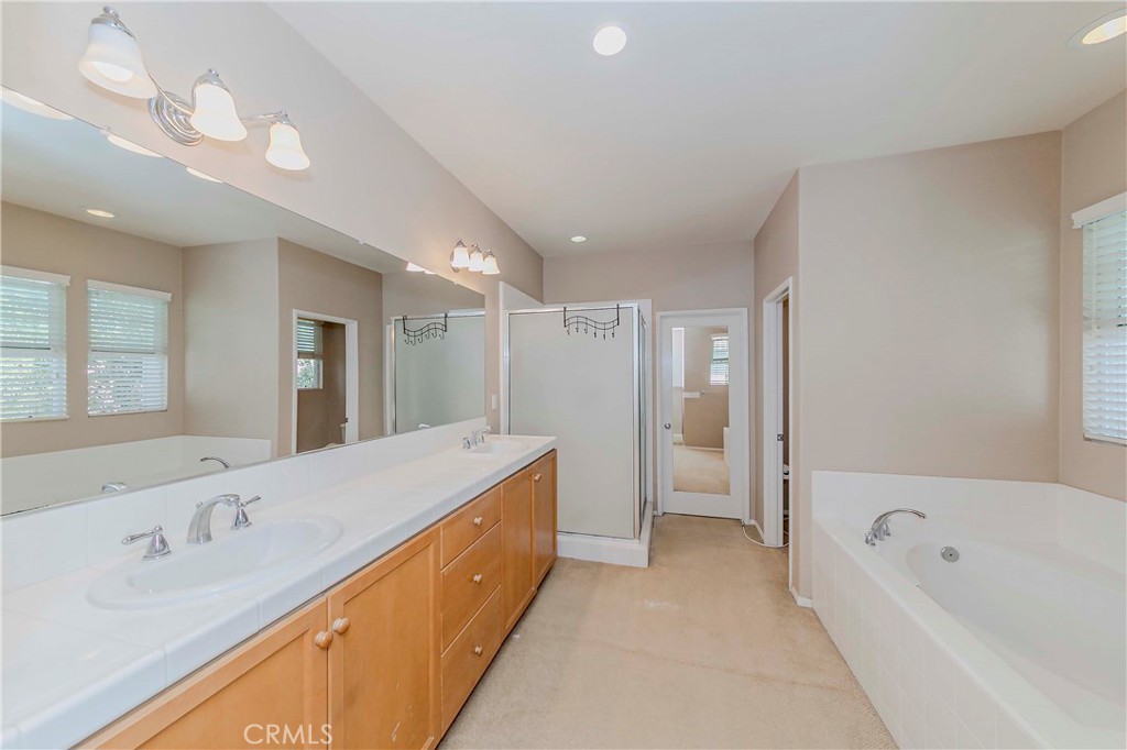 5e95881f Bc22 4911 93b4 10e243c888e3