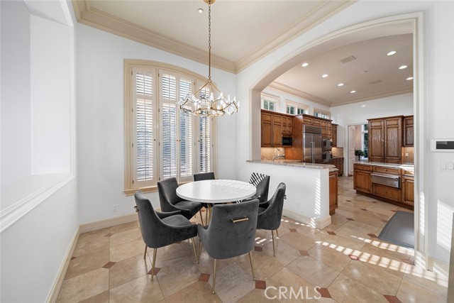 Detail Gallery Image 22 of 46 For 121 Emerald Bay, Laguna Beach,  CA 92651 - 5 Beds | 4/1 Baths