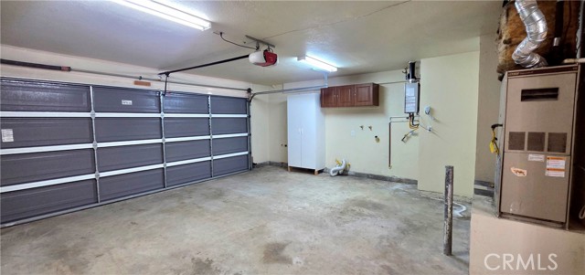 Detail Gallery Image 11 of 19 For 15839 Ada St, Canyon Country,  CA 91387 - 3 Beds | 2 Baths