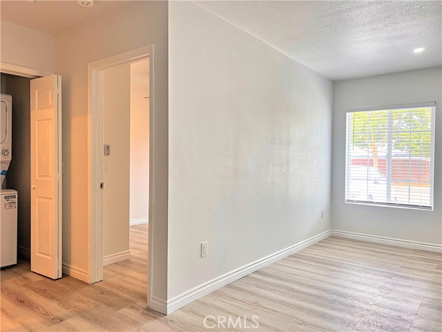 45463 17th E Street, Lancaster CA: https://media.crmls.org/medias/5e9714c7-74da-4f99-9c2b-6c4f4c616de6.jpg