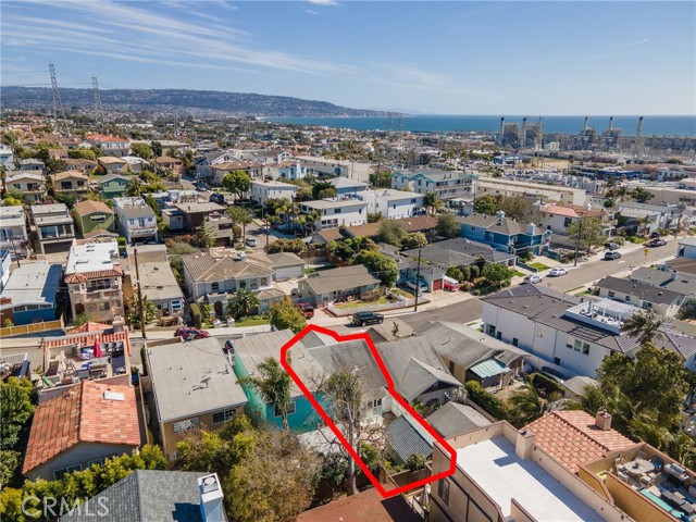 1103 2nd Street, Hermosa Beach, California 90254, 2 Bedrooms Bedrooms, ,1 BathroomBathrooms,Residential,Sold,2nd,SB22097153