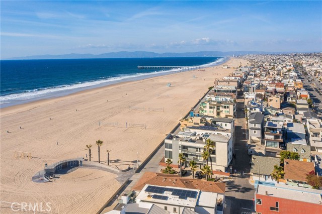 2 2nd Street, Hermosa Beach, California 90254, ,Residential Income,For Sale,2nd Street,SB25041878