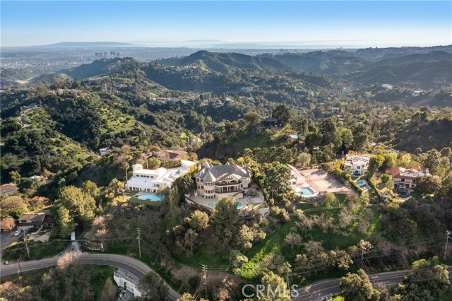 13320 Mulholland Drive, Beverly Hills, California 90210, 5 Bedrooms Bedrooms, ,7 BathroomsBathrooms,Single Family Residence,For Sale,Mulholland,SB23026035