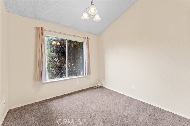 Image 21 of 36 For 915 Church Street