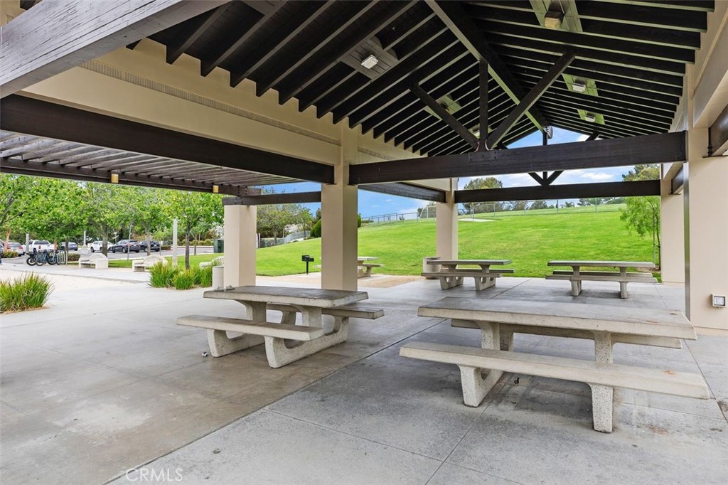 MLS #OC25101068 img 41