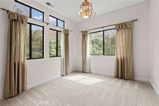 Detail Gallery Image 9 of 26 For 610 Hill, San Luis Obispo,  CA 93405 - 3 Beds | 3 Baths