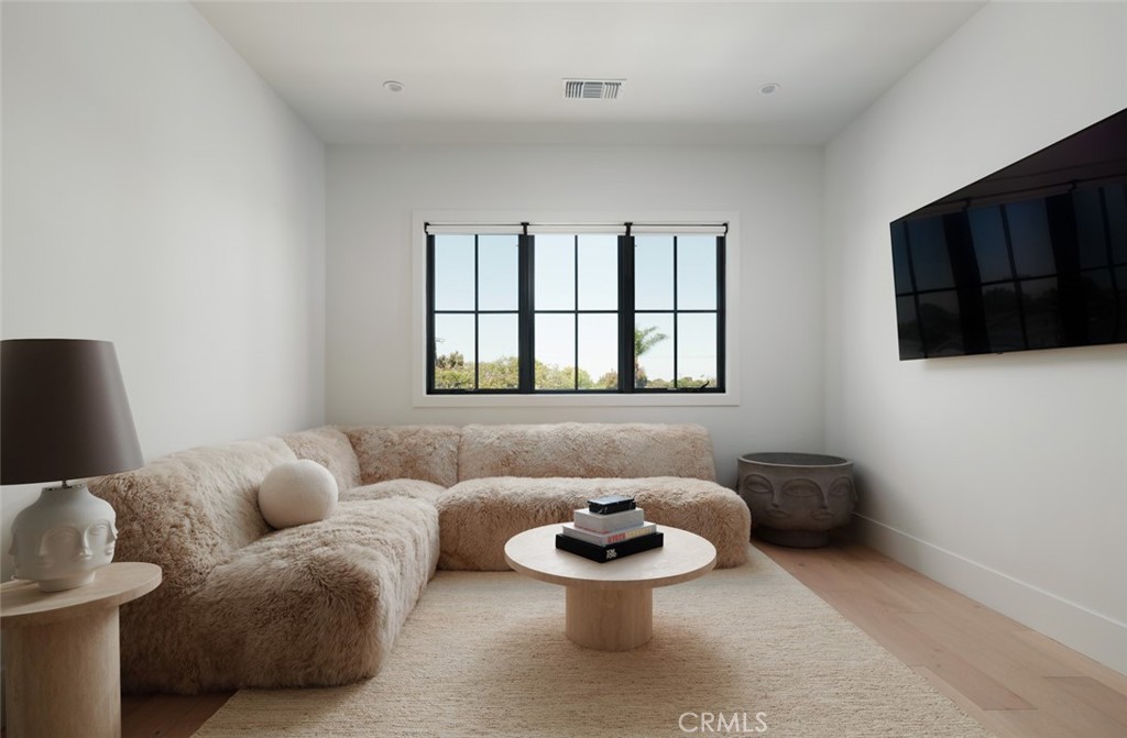 MLS #OC26119527 image #19