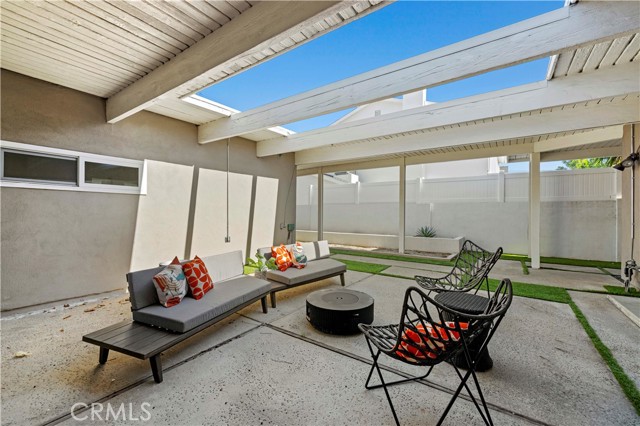 Detail Gallery Image 46 of 55 For 21206 Merridy St, Chatsworth,  CA 91311 - 4 Beds | 3 Baths