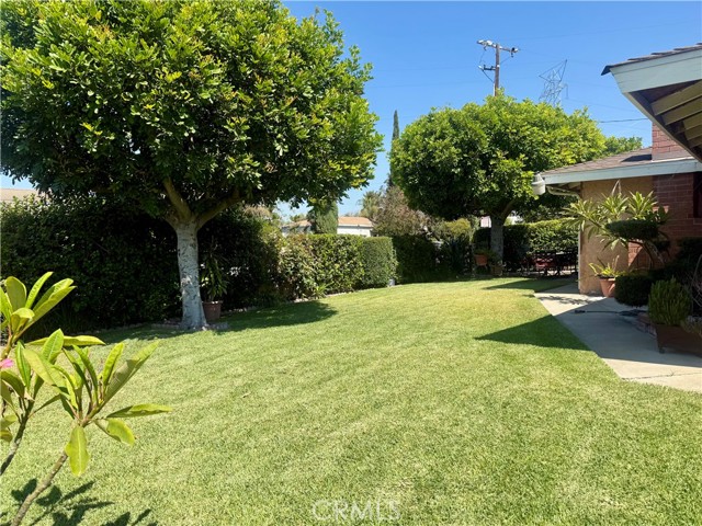 13431 Benbow Street, Baldwin Park CA: https://media.crmls.org/medias/5e9e81eb-98b1-489a-bb56-8401017d6630.jpg