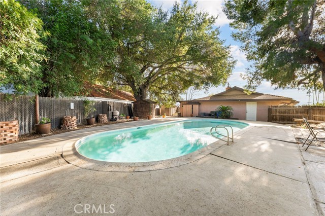 Detail Gallery Image 28 of 40 For 5693 Dumbarton Ave, San Bernardino,  CA 92404 - 3 Beds | 2 Baths