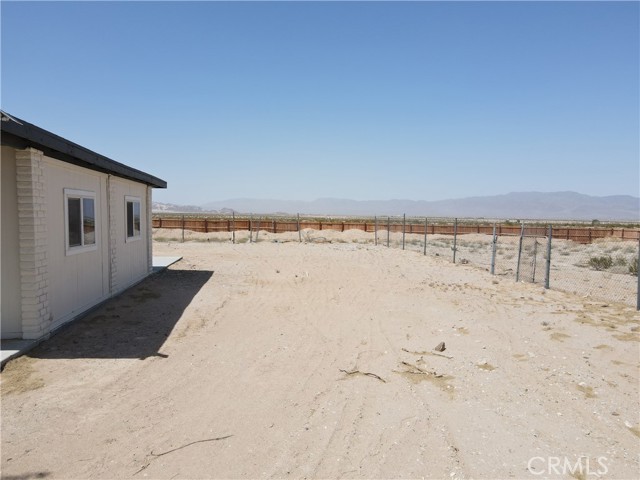 Detail Gallery Image 18 of 24 For 6391 Zircon Ave, Twentynine Palms,  CA 92277 - 2 Beds | 1 Baths