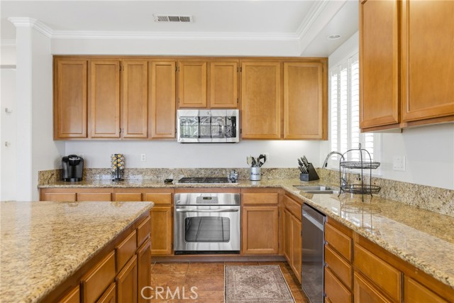 Detail Gallery Image 13 of 45 For 23634 Saratoga Springs, Murrieta,  CA 92562 - 4 Beds | 3 Baths