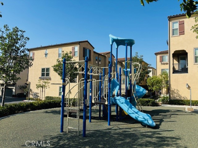 Detail Gallery Image 19 of 20 For 4343 Canyon Coral Ln, Yorba Linda,  CA 92886 - 3 Beds | 2/1 Baths