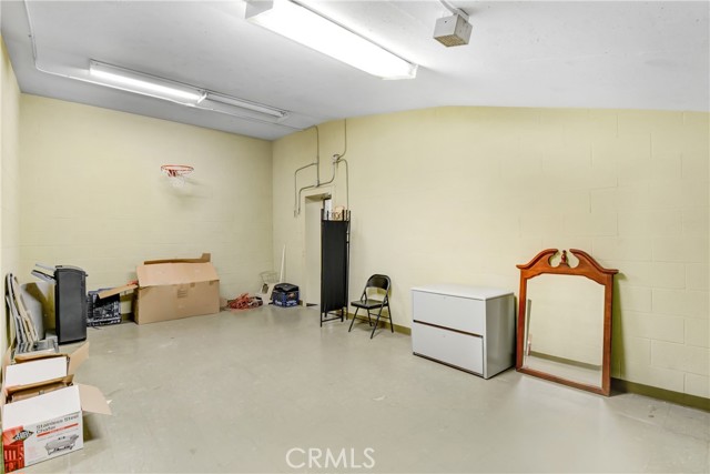 Image 44 of 57 For 401 4th Street