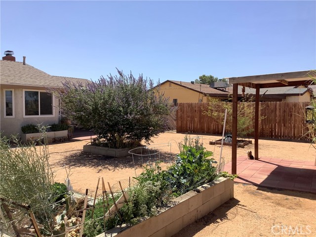 10578 Jamul Road, Apple Valley CA: https://media.crmls.org/medias/5ea36b1d-6e13-43aa-9beb-cf536f92fd66.jpg
