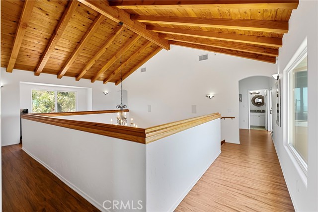 Image 29 of 73 For 15471 Green Valley Truck