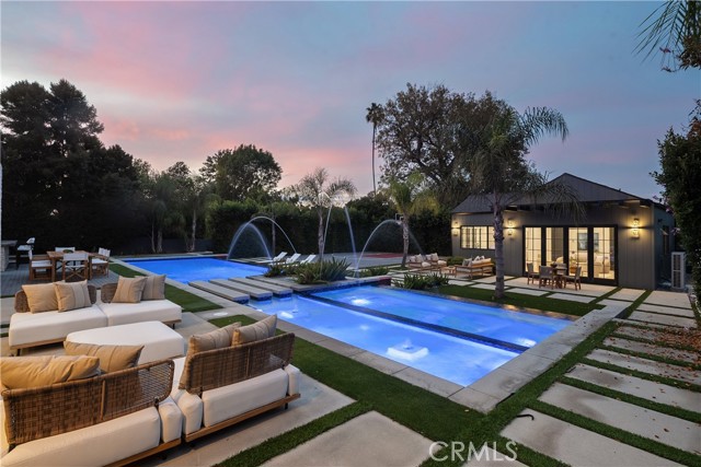 Detail Gallery Image 51 of 56 For 20511 Wells Dr, Woodland Hills,  CA 91364 - 6 Beds | 6/1 Baths