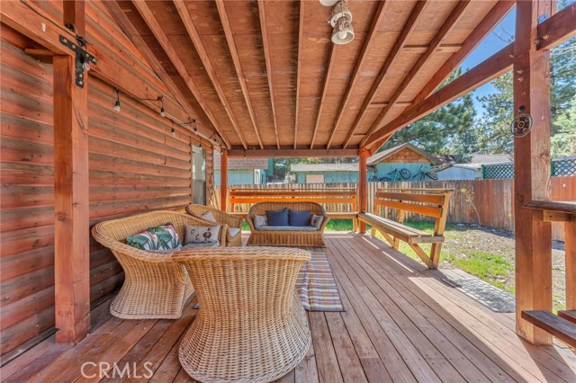 Detail Gallery Image 23 of 28 For 1124 W Country Club Bld, Big Bear City,  CA 92314 - 3 Beds | 2 Baths