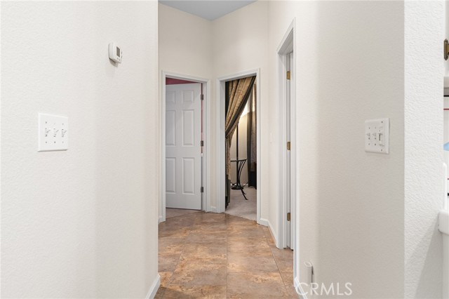 Detail Gallery Image 25 of 59 For 1975 Heritage Oak, Chico,  CA 95928 - 3 Beds | 2 Baths