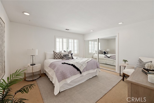 2812 Oak Avenue, Manhattan Beach, California 90266, 4 Bedrooms Bedrooms, ,2 BathroomsBathrooms,Residential,Sold,Oak,SB22058615