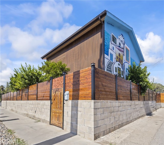 5606 White Oaks Avenue, Encino CA: https://media.crmls.org/medias/5ea52036-d13d-481c-9773-d644f9e73d06.jpg