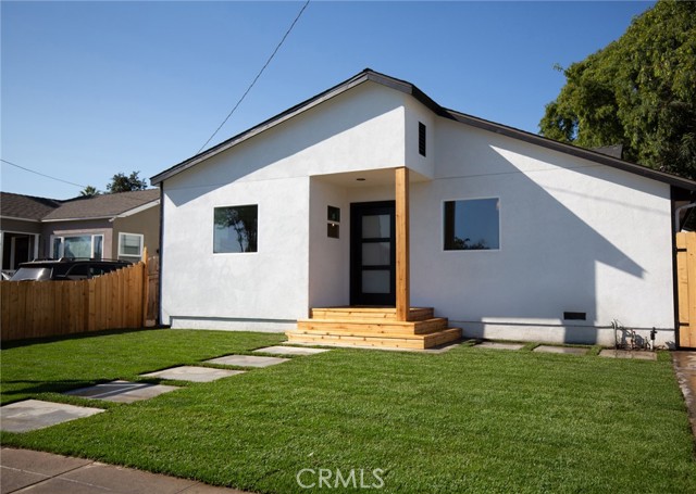 1331 E Century Drive, Orange CA: https://media.crmls.org/medias/5ea53327-b7fd-479b-845d-ab8d4f65e945.jpg