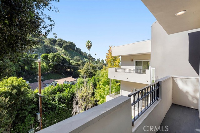 4148 Sunswept Drive, Studio City, California 91604, 5 Bedrooms Bedrooms, ,5 BathroomsBathrooms,Single Family Residence,For Sale,Sunswept,SR24236224