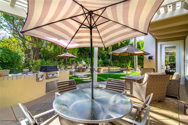 Detail Gallery Image 49 of 59 For 19134 Briarfield Way, Tarzana,  CA 91356 - 6 Beds | 7/1 Baths