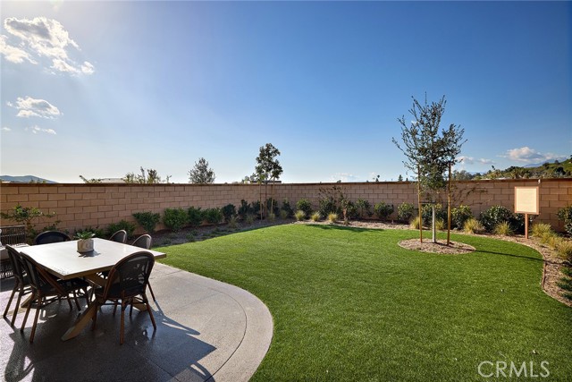 Detail Gallery Image 18 of 20 For 8175 Perada St, Jurupa Valley,  CA 92509 - 4 Beds | 3 Baths